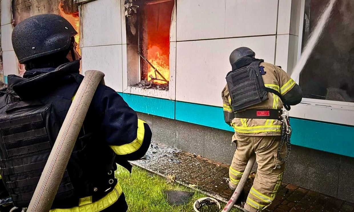 2 killed, 23 injured in Russian attacks on Ukraine over past day